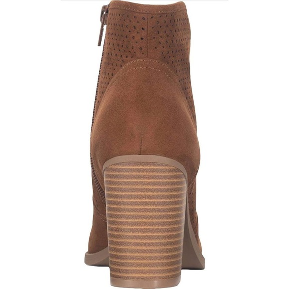 American Rag heeled suede boots NWT! - Picture 2 of 10